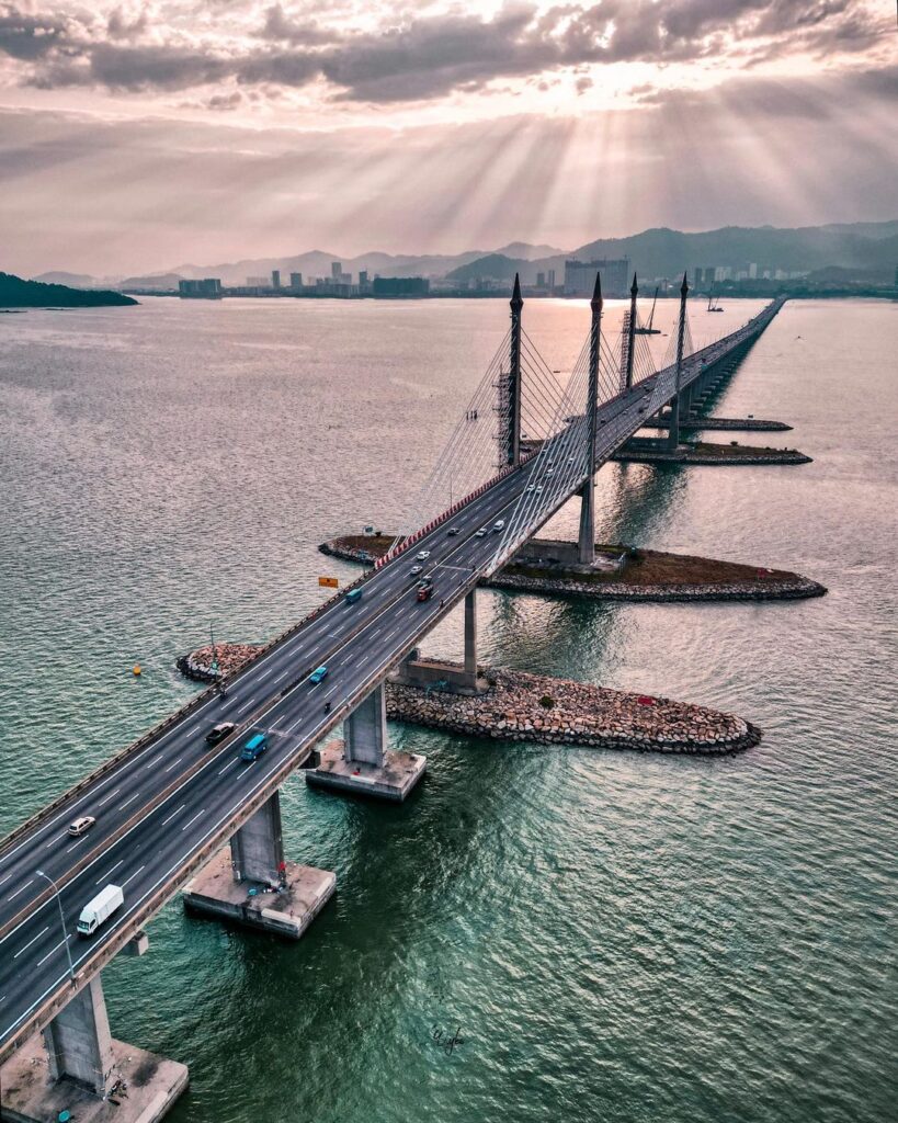 The Impressive Penang Bridge - NICKEY'S CIRCLE